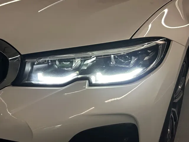 BMW 3 Series — Фото автомобиля 13