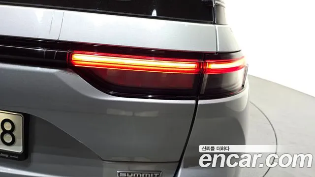 Jeep Cherokee — Фото автомобиля 20