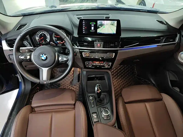 BMW X1 — Фото автомобиля 9