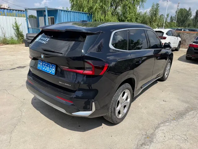 BMW X1 — Фото автомобиля 4