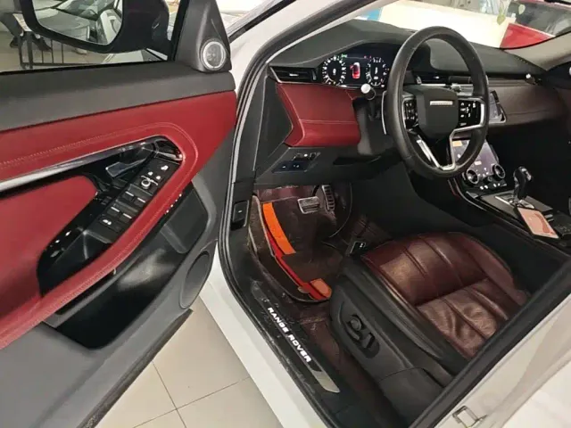 Land Rover Range Rover Evoque — Фото автомобиля 15