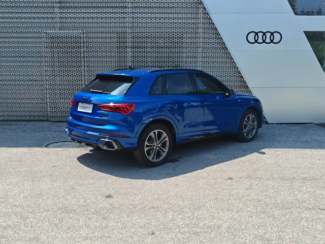 Audi Q3 — Фото автомобиля 4