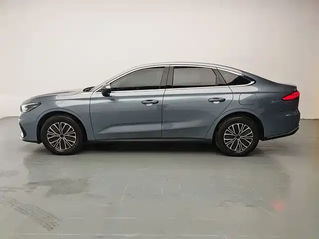 Geely Galaxy Stellar 6 — Фото автомобиля 4