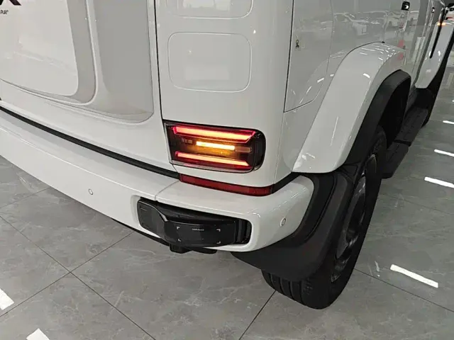 iCAR V23 — Фото автомобиля 7