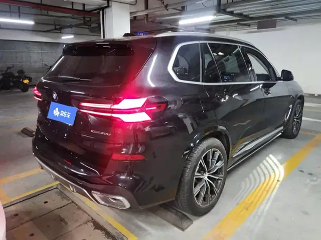 BMW X5 — Фото автомобиля 3