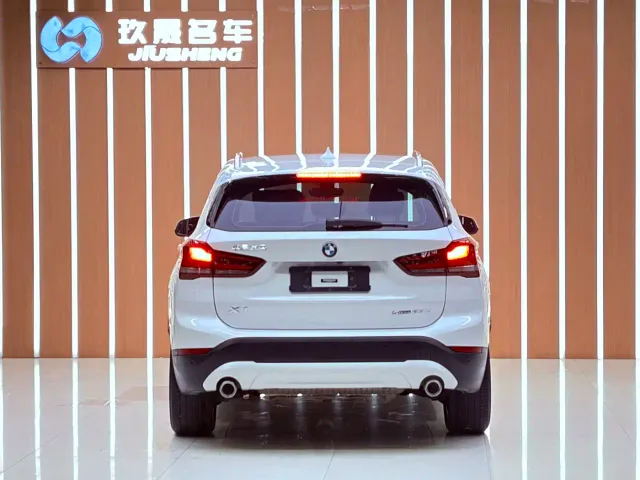 BMW X1 — Фото автомобиля 19