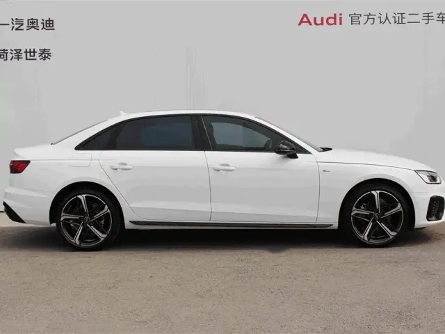 Audi A4L — Фото автомобиля 2