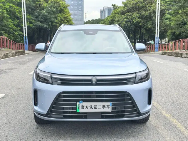 Aito M7 — Фото автомобиля 2