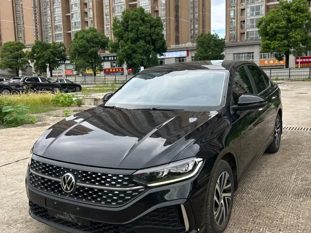 Volkswagen Lavida — Фото автомобиля 3