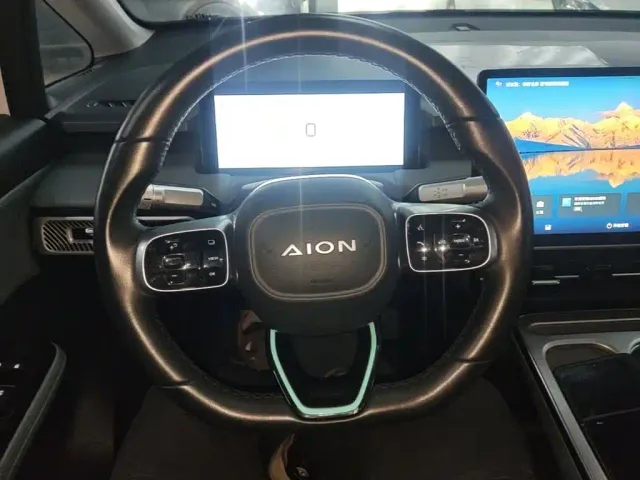 GAC Aion Y — Фото автомобиля 10