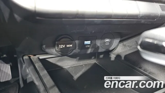 Hyundai Avante CN7 — Фото автомобиля 27