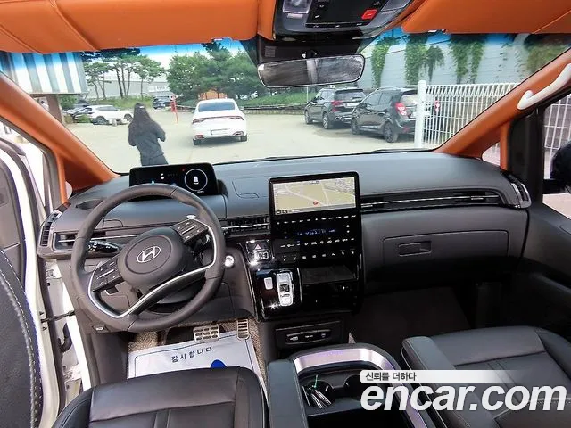 Hyundai Staria Staria L3.5 Lounge 7 мест — Фото автомобиля 9