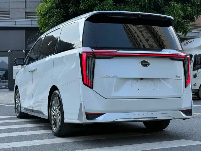 GAC Trumpchi M8 — Фото автомобиля 5
