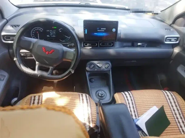 Wuling Motors Wuling Hongguang New Energy 2024 Model Pure Electric 300KM Utility Version — Фото автомобиля 5