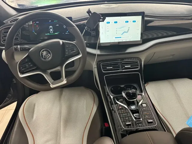 BYD Qin PLUS — Фото автомобиля 9