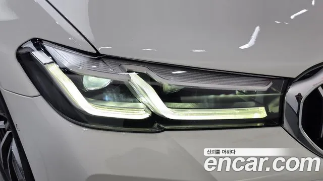 BMW 5-Series 5 серия (G30) 523d M Sport — Фото автомобиля 19