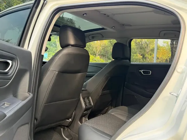 Honda Honda XR-V 2023 1.5L CVT Fever Edition — Фото автомобиля 7