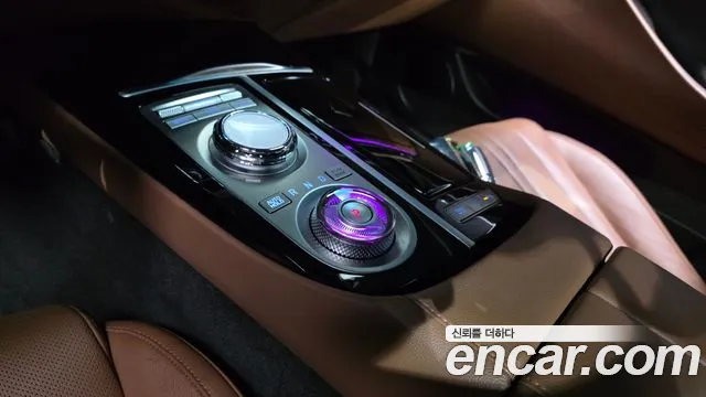 Genesis G80 RG3 — Фото автомобиля 12