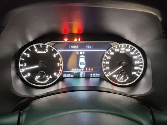 Nissan Teana — Фото автомобиля 8