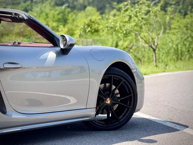 Porsche 718 — Фото автомобиля 10