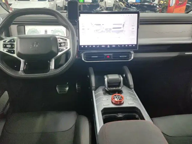 Jetour T2 — Фото автомобиля 13