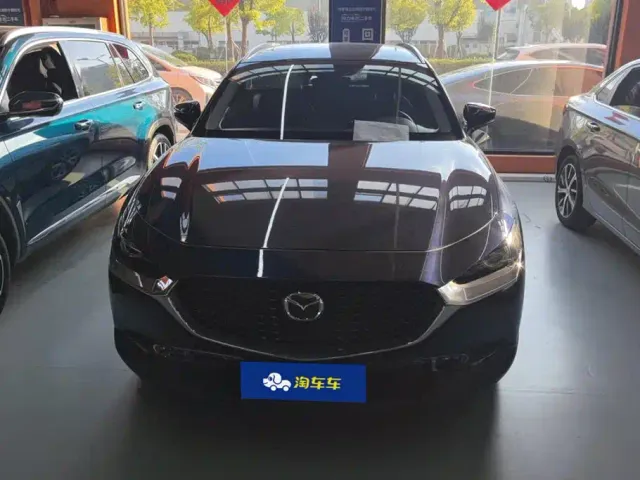 Mazda CX-30 — Фото автомобиля 2