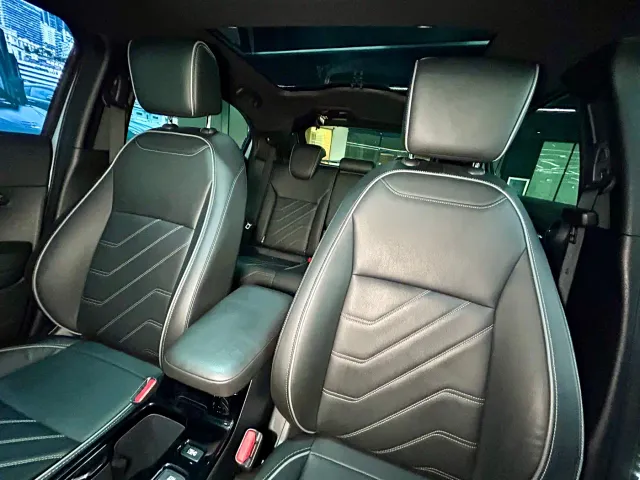 Honda e:NP1 — Фото автомобиля 10