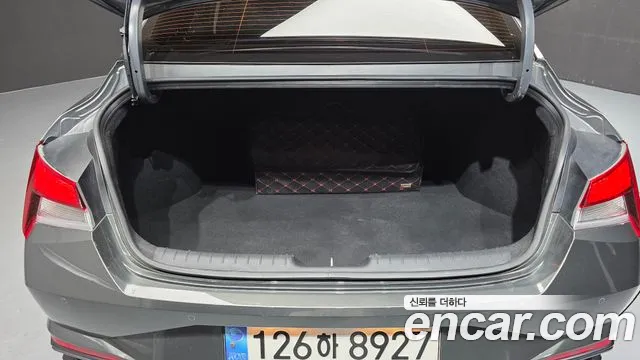 Hyundai AVANTE Avante (CN7) — Фото автомобиля 20