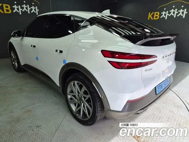 Genesis GV60 — Фото автомобиля 5
