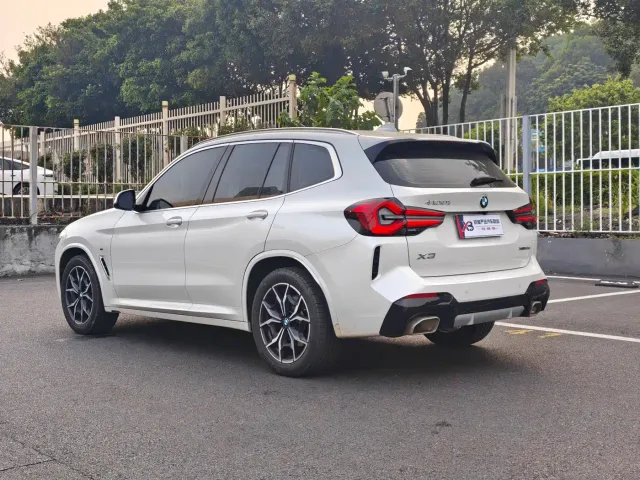BMW X3 — Фото автомобиля 4