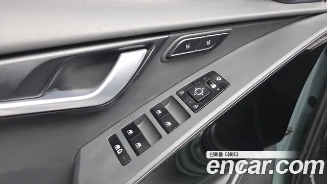 Kia Niro The All New — Фото автомобиля 29
