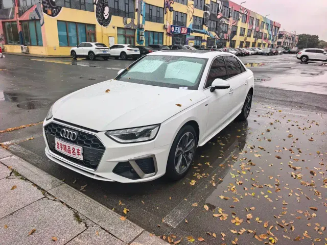 Audi A4L — Фото автомобиля 4