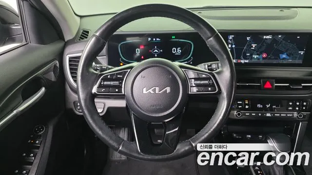 Kia Seltos New — Фото автомобиля 22