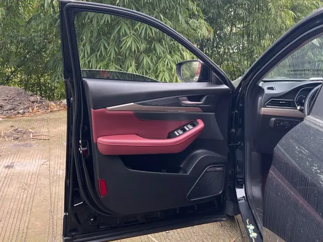 Jetour X70 — Фото автомобиля 7