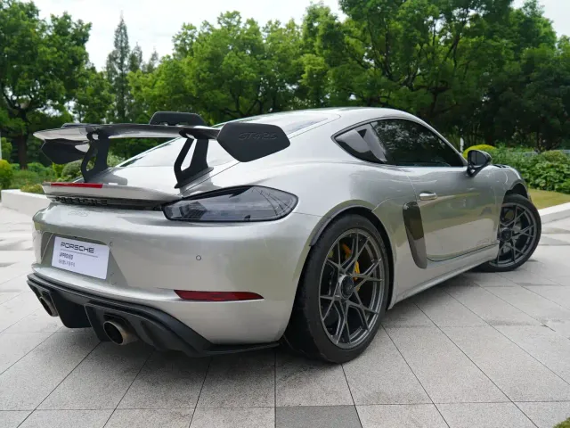 Porsche 718 — Фото автомобиля 14