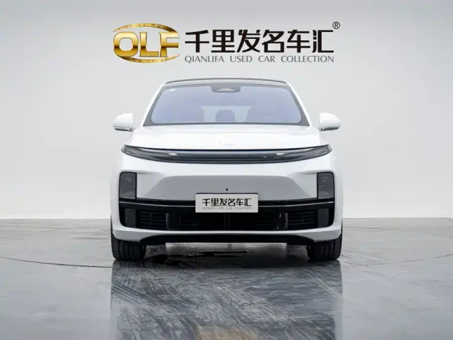Li Auto L7 — Фото автомобиля 6