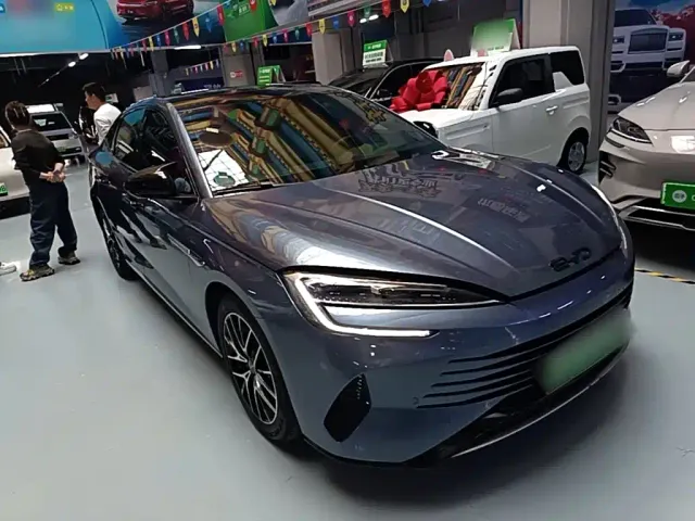 BYD Seal — Фото автомобиля 3
