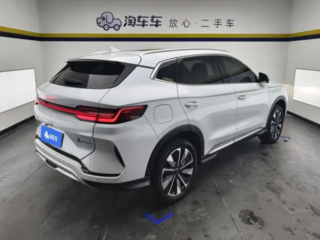 BYD Song PLUS — Фото автомобиля 3
