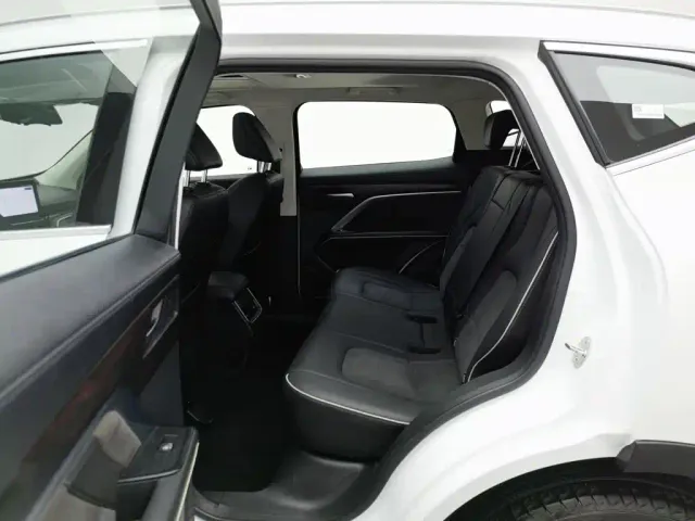 Haval H6 — Фото автомобиля 15