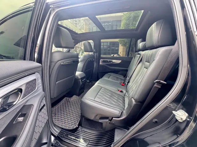 GAC Trumpchi GS8 — Фото автомобиля 8