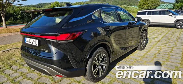 Lexus RX RX350h 5th Gen — Фото автомобиля 6