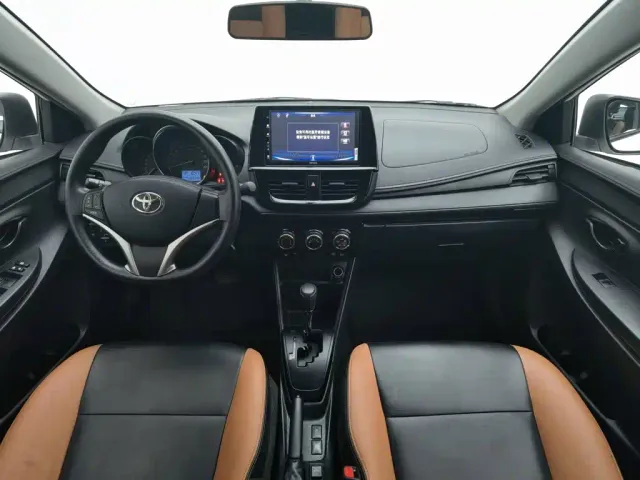 Toyota Vios — Фото автомобиля 5