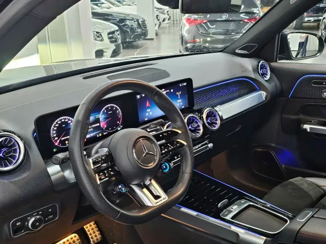 Mercedes-Benz GLB AMG — Фото автомобиля 6