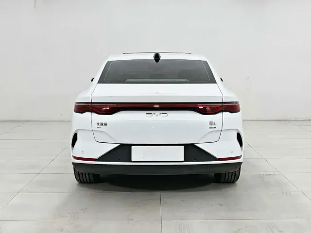 BYD Qin L — Фото автомобиля 5