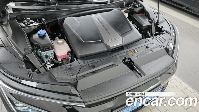 Kia EV6 New — Фото автомобиля 8