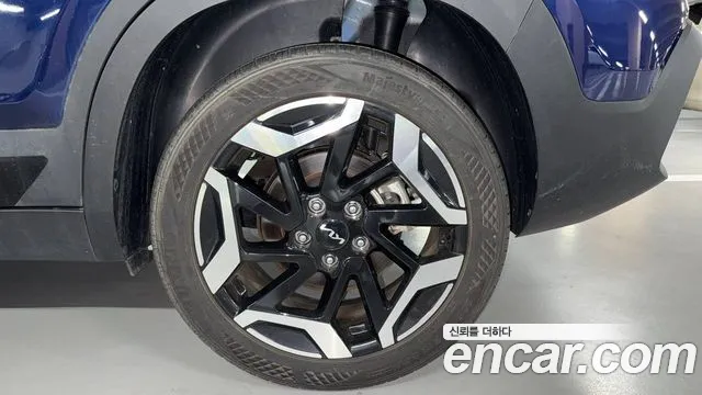Kia Seltos — Фото автомобиля 5