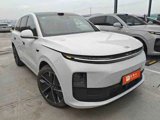 Li Auto L6 — Фото автомобиля 5