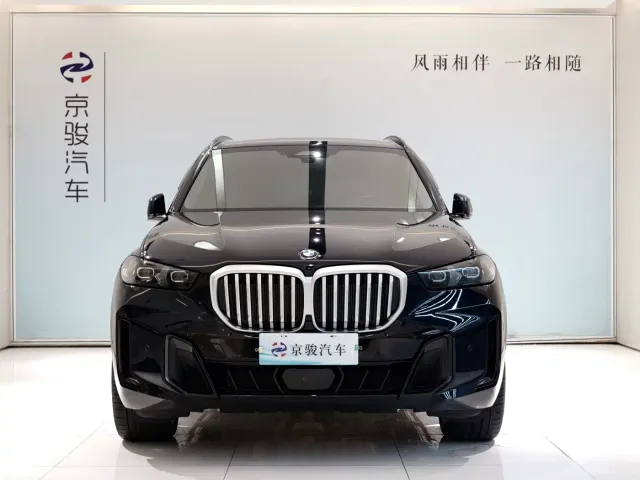 BMW X5 — Фото автомобиля 2