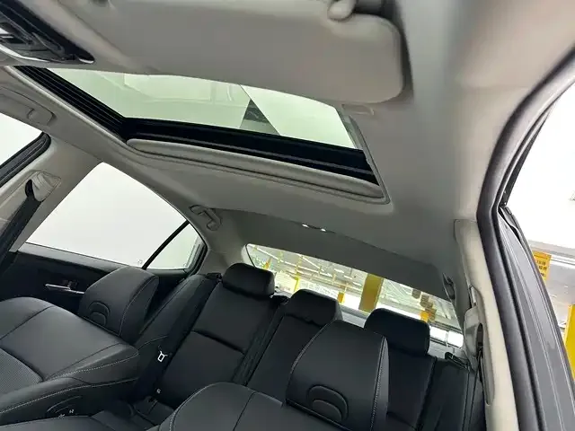 Toyota Camry — Фото автомобиля 14