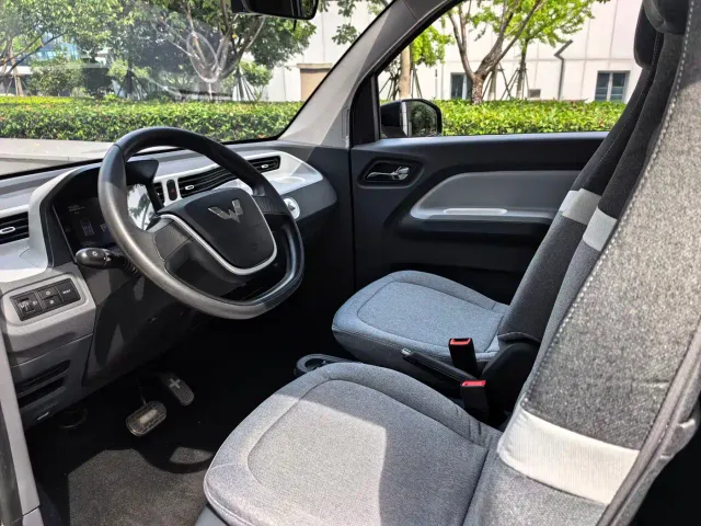 Wuling Hongguang Mini EV — Фото автомобиля 8